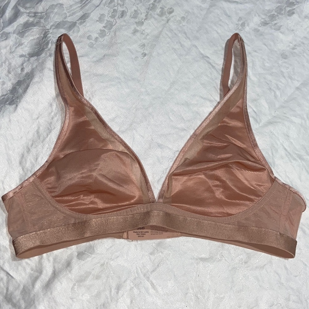 Nwot Soma Unbelievable Lift Wireless Bra Size 36B
